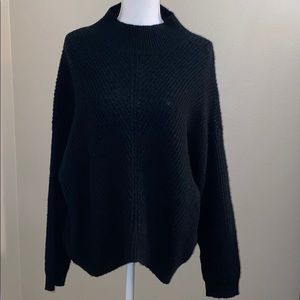 Vince Camuto - Oversized Sweater - L